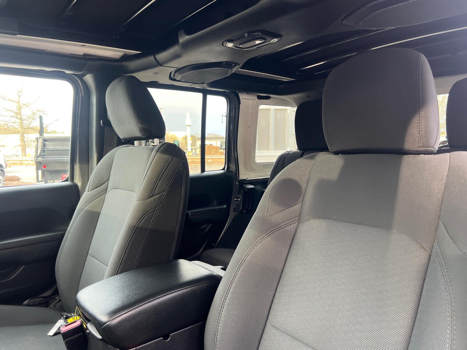 2022 Jeep Wrangler Unlimited Willys 4x4