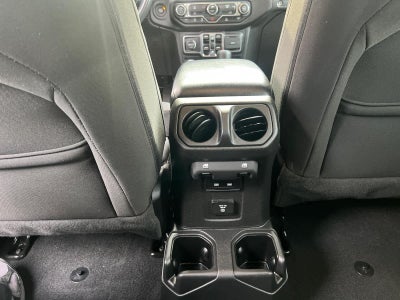 2022 Jeep Wrangler Unlimited Willys 4x4