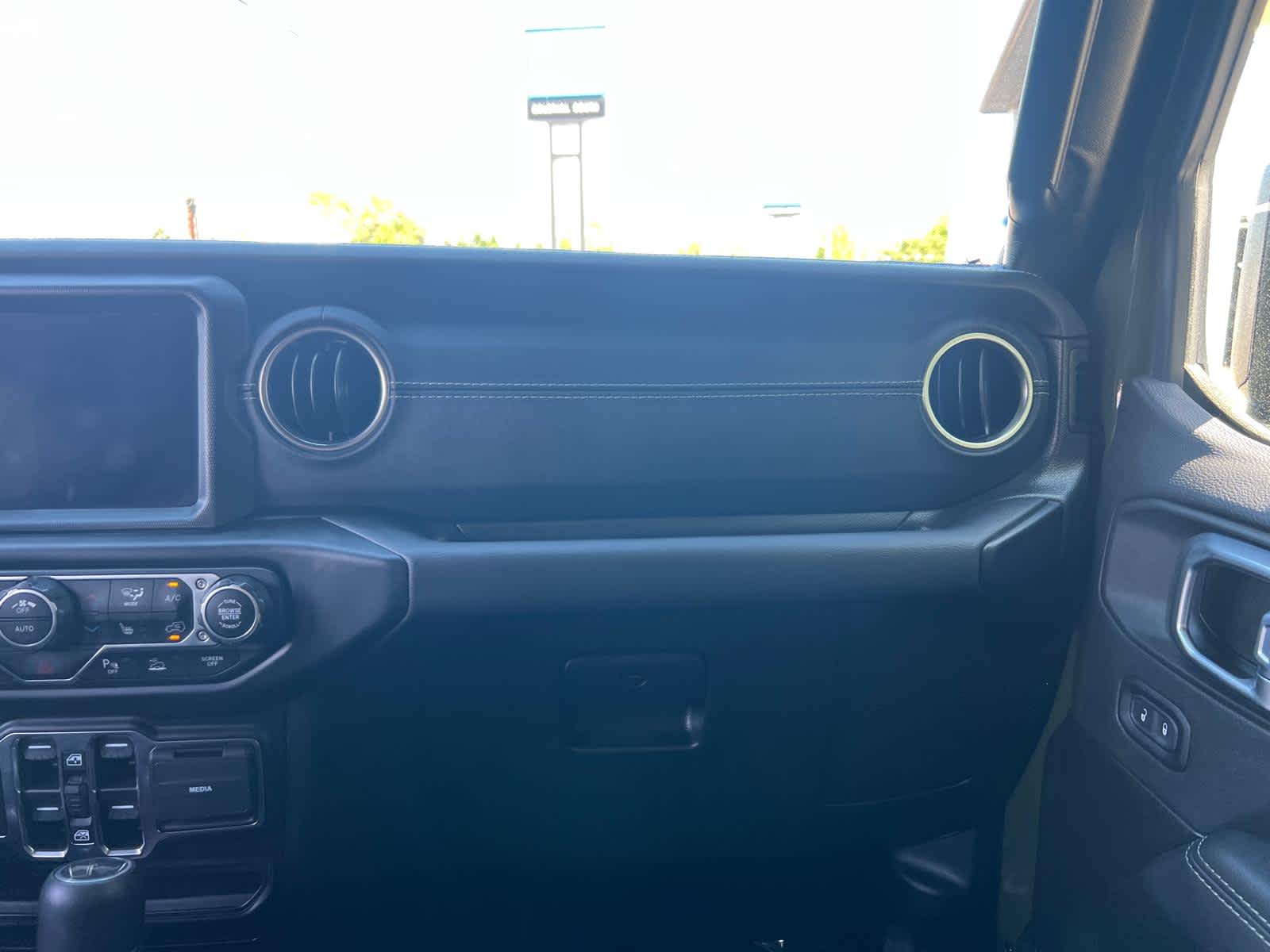 2022 Jeep Wrangler Unlimited Sahara 4x4