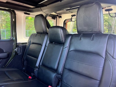 2022 Jeep Wrangler Unlimited Sahara 4x4