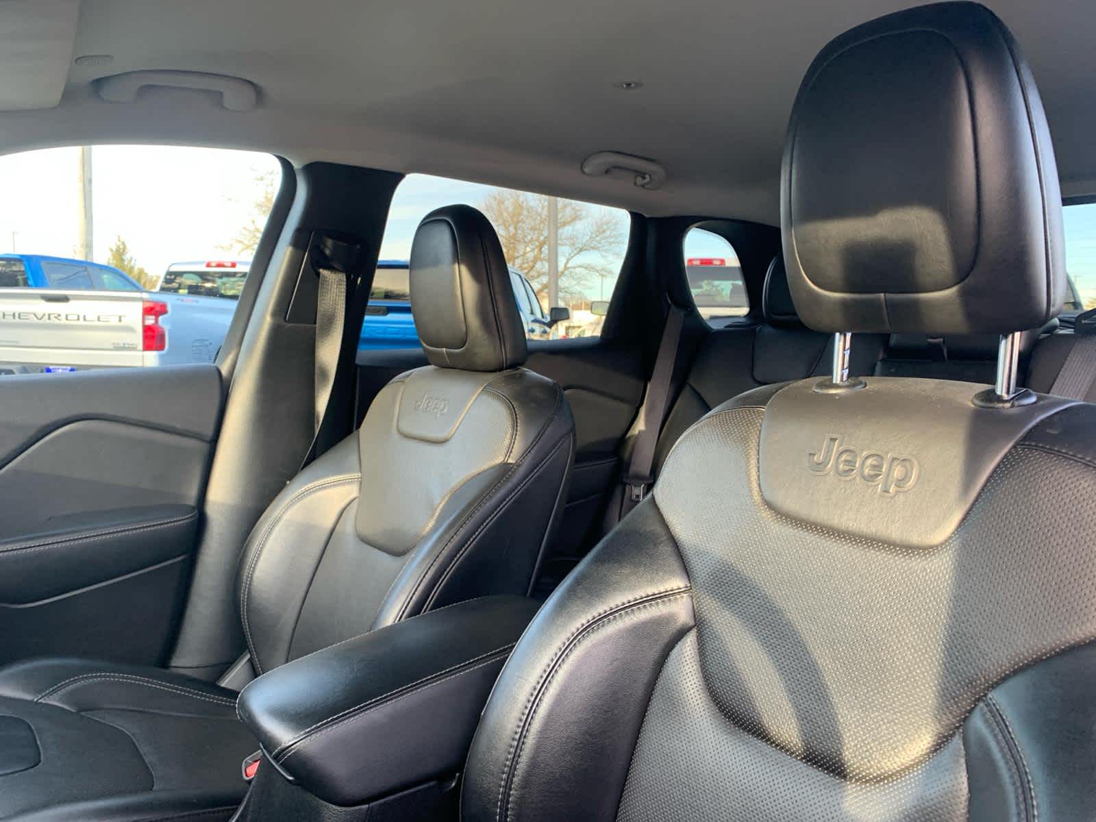 2023 Jeep Cherokee Altitude Lux