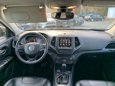 2023 Jeep Cherokee Altitude Lux