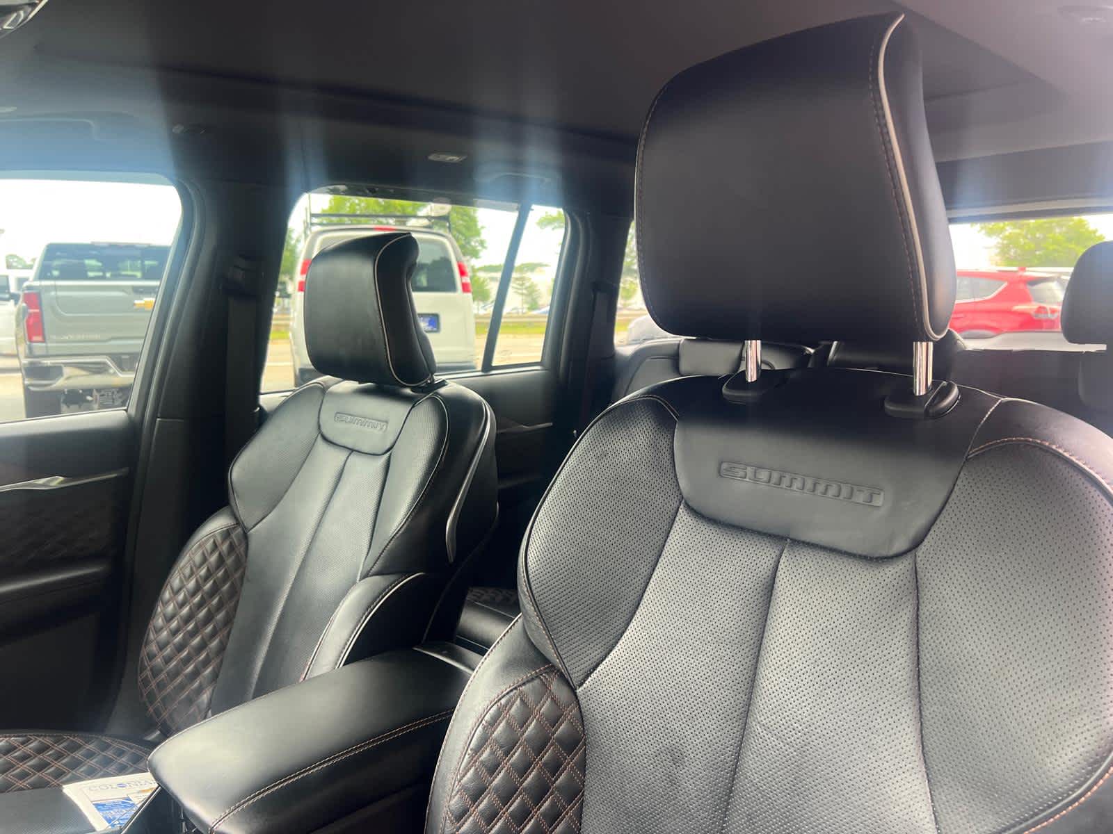 2023 Jeep Grand Cherokee Summit