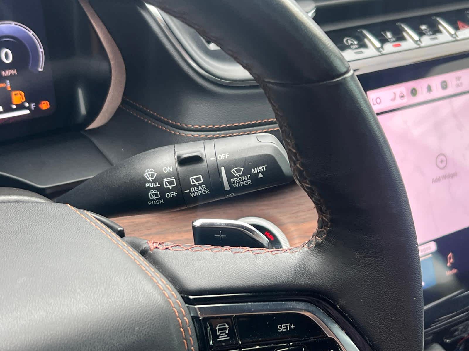 2023 Jeep Grand Cherokee Summit