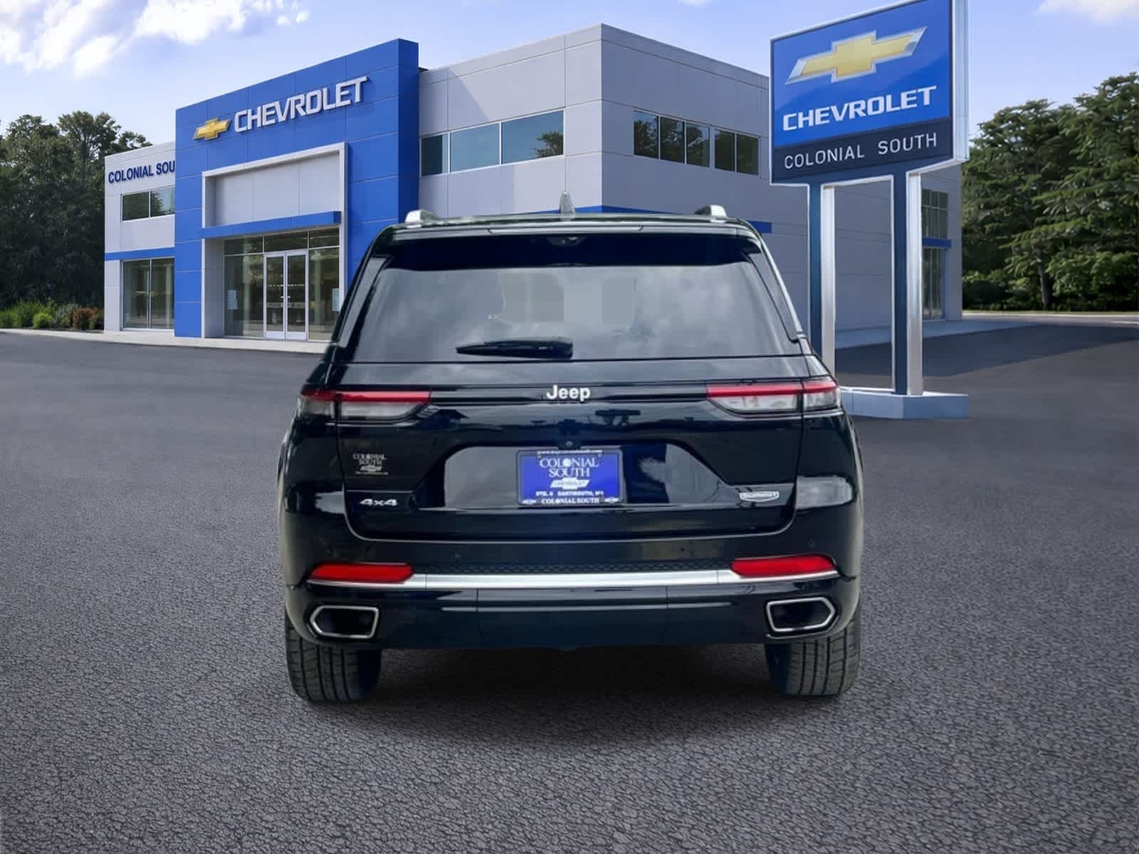 2023 Jeep Grand Cherokee Summit