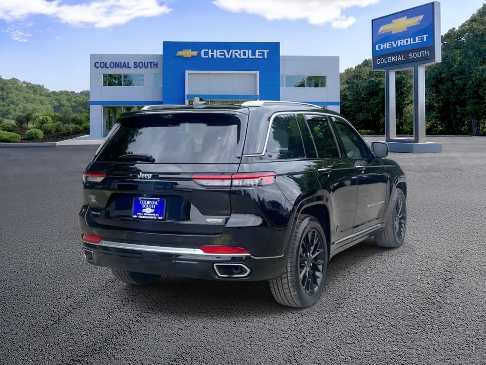 2023 Jeep Grand Cherokee Summit