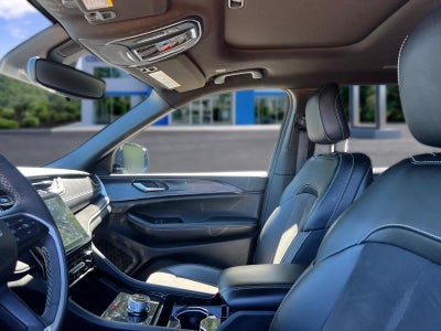 2023 Jeep Grand Cherokee L Altitude X 4x4