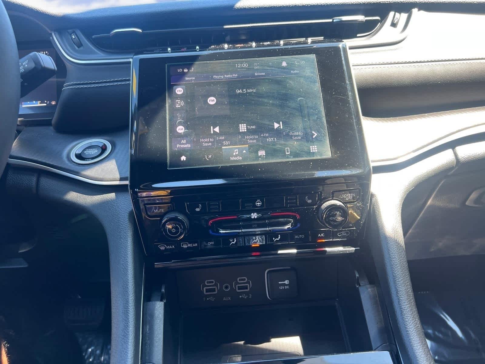 2023 Jeep Grand Cherokee L Altitude X 4x4
