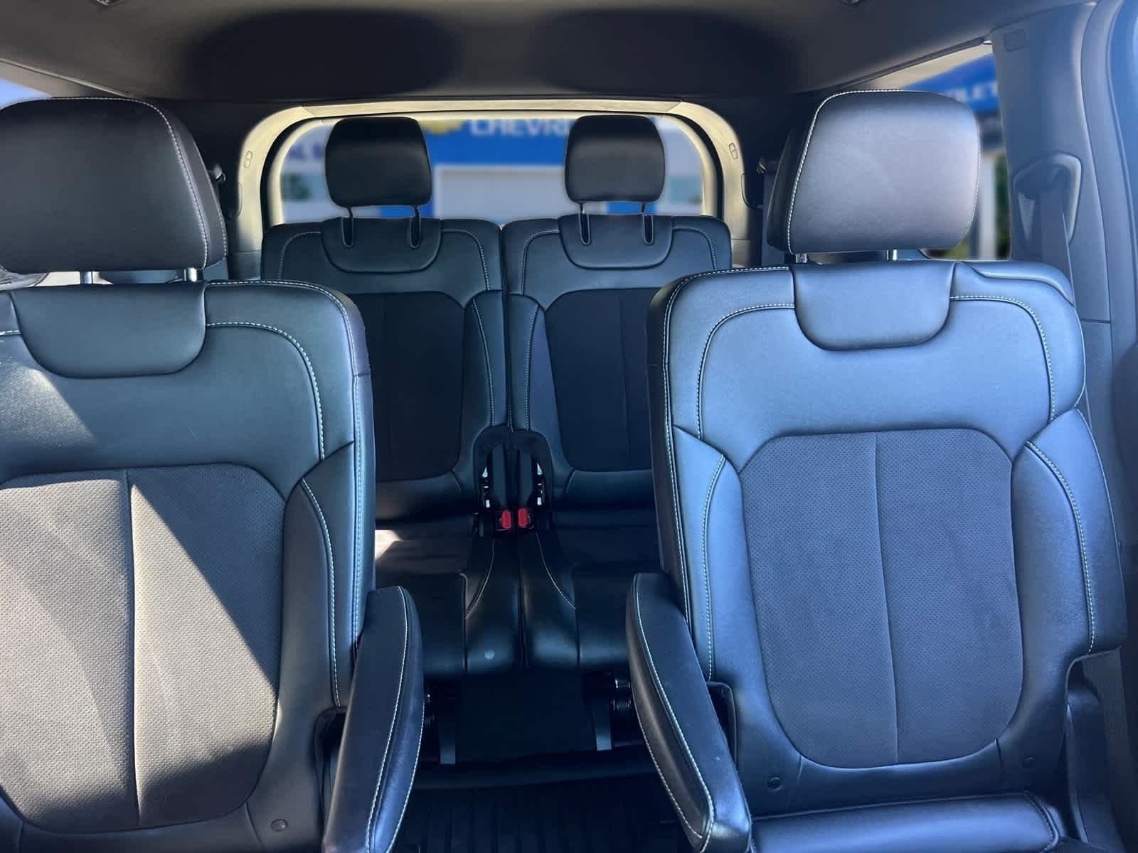 2023 Jeep Grand Cherokee L Altitude X 4x4