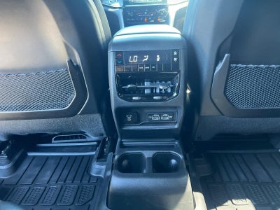 2023 Jeep Grand Cherokee L Altitude X 4x4