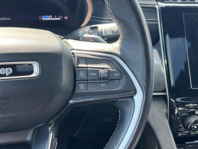 2022 Jeep Grand Cherokee L Altitude 4x4