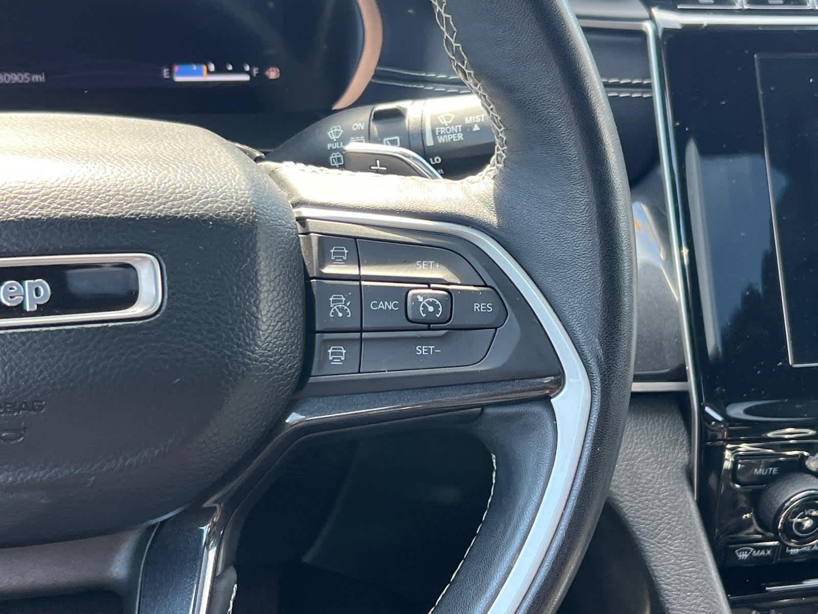 2022 Jeep Grand Cherokee L Altitude 4x4