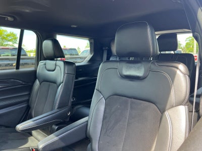 2022 Jeep Grand Cherokee L Altitude 4x4