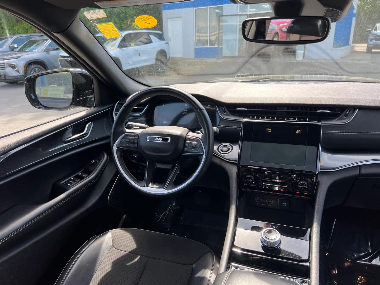 2022 Jeep Grand Cherokee L Altitude 4x4
