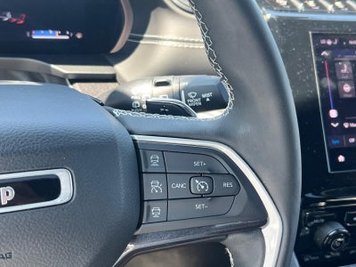 2023 Jeep Grand Cherokee L Altitude 4x4