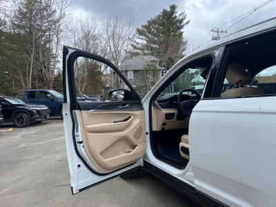 2023 Jeep Grand Cherokee L Limited 4x4