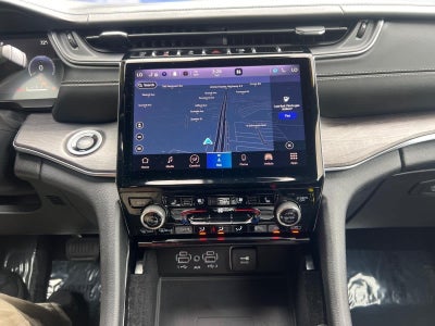 2022 Jeep Grand Cherokee L Overland 4x4