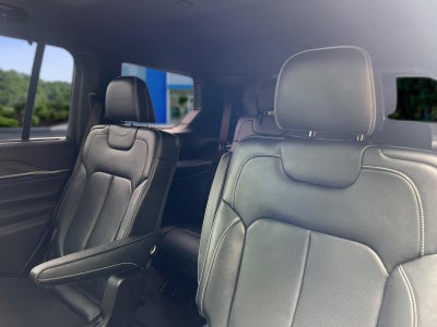 2022 Jeep Grand Cherokee L Overland 4x4