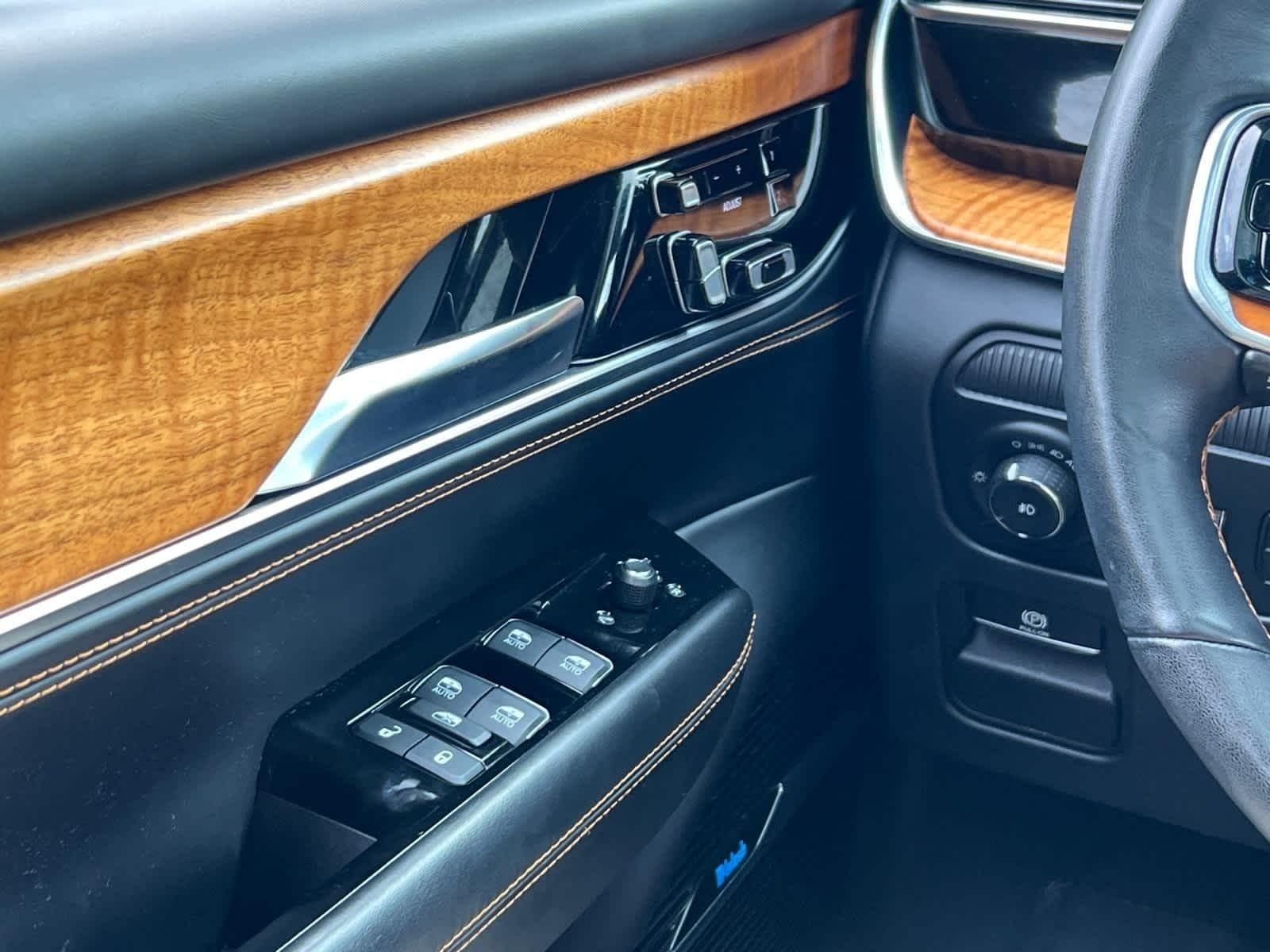2022 Jeep Grand Wagoneer Series III 4x4