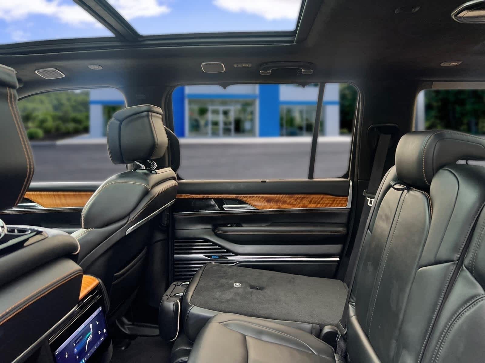 2022 Jeep Grand Wagoneer Series III 4x4