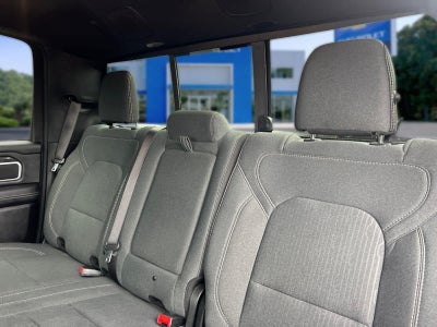 2023 RAM 1500 Big Horn Crew Cab 4x4 5'7" Box