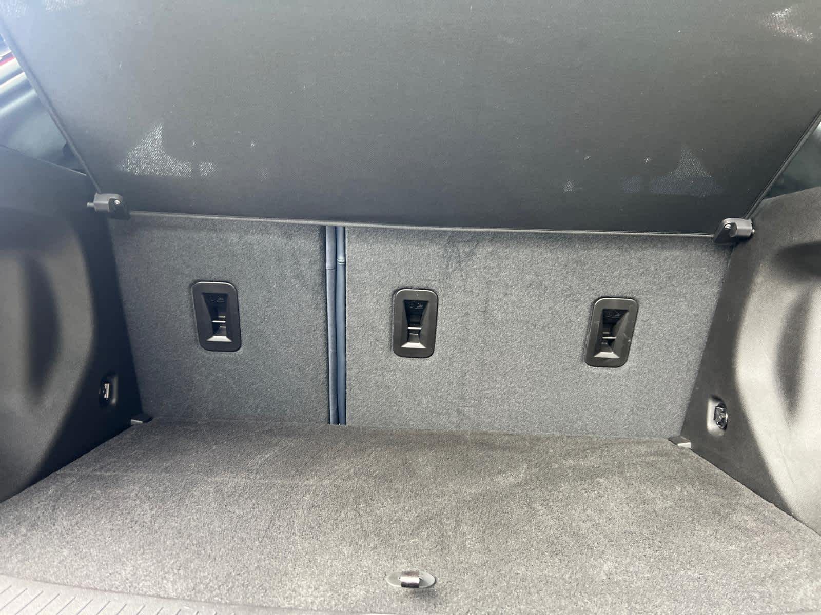 2023 Chevrolet Bolt EUV LT - Photo 38