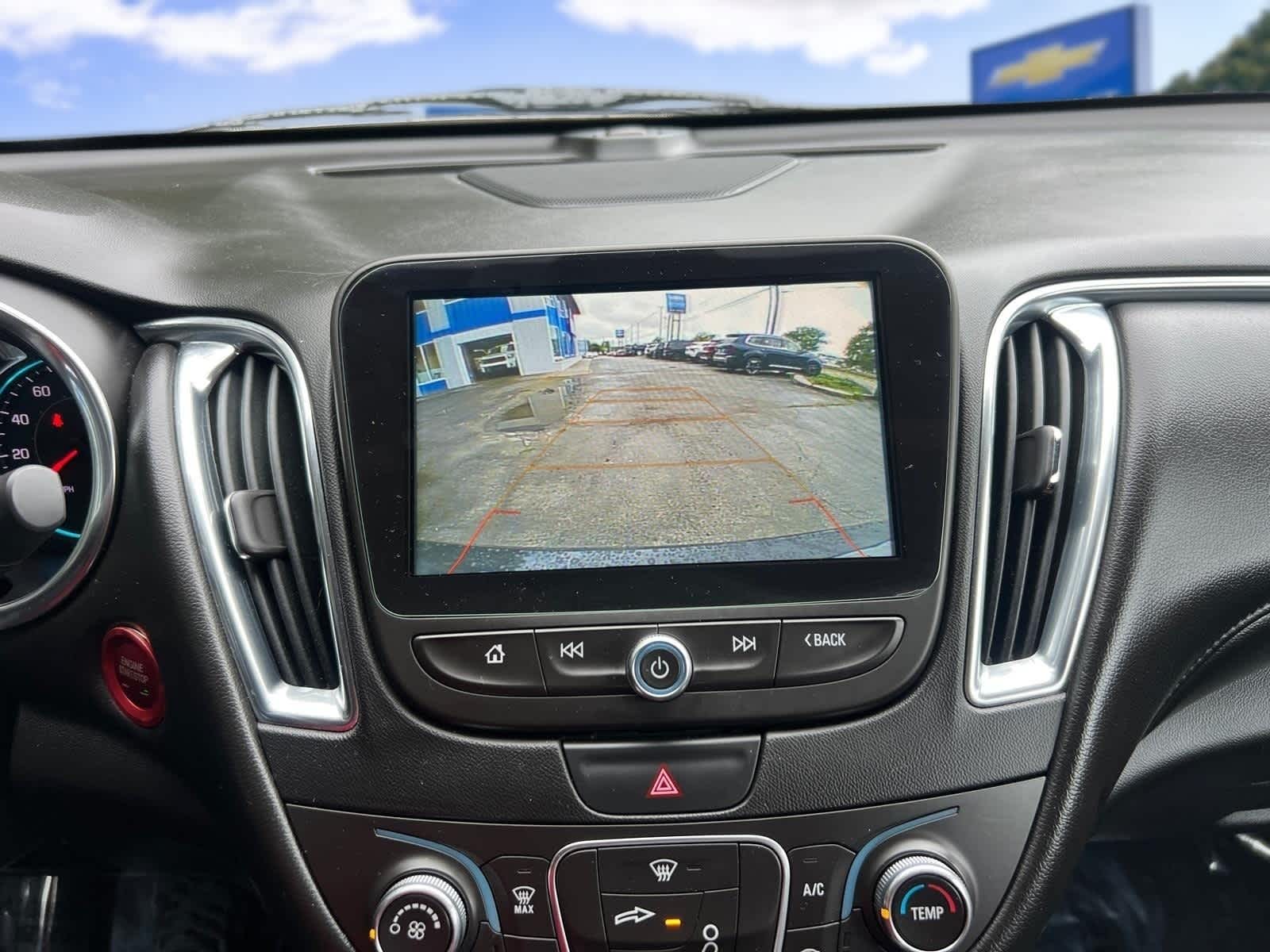2018 Chevrolet Malibu 1LT - Photo 25