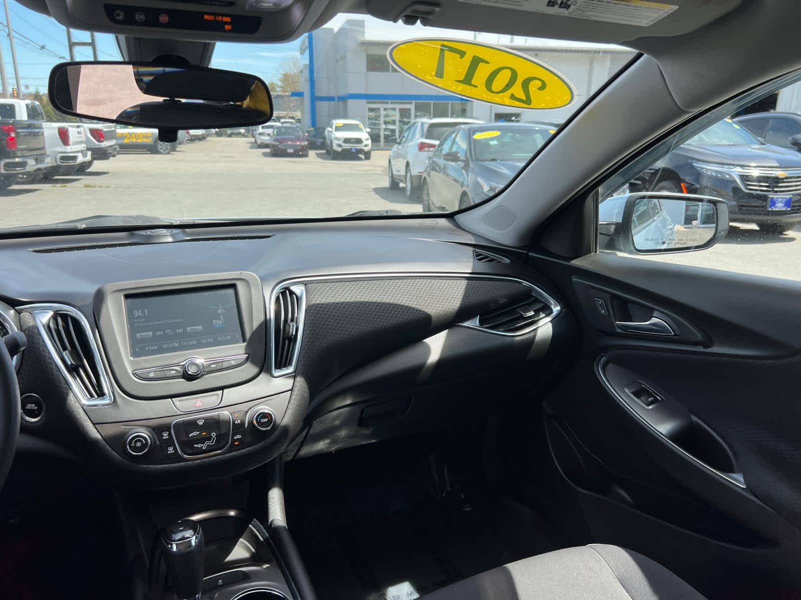 2017 Chevrolet Malibu LT