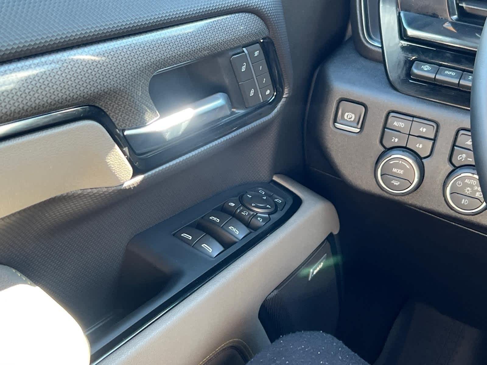 2025 Chevrolet Silverado 2500 HD ZR2