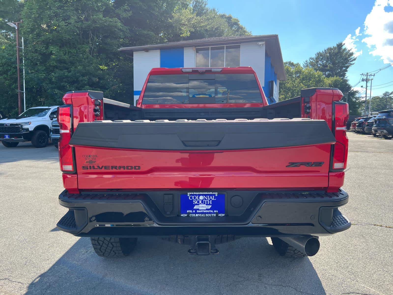 2025 Chevrolet Silverado 2500HD ZR2 - Photo 37