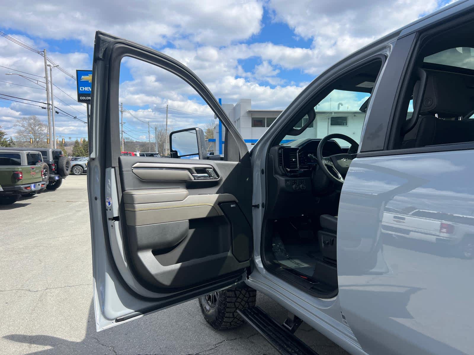 2024 Chevrolet Silverado 2500 HD ZR2