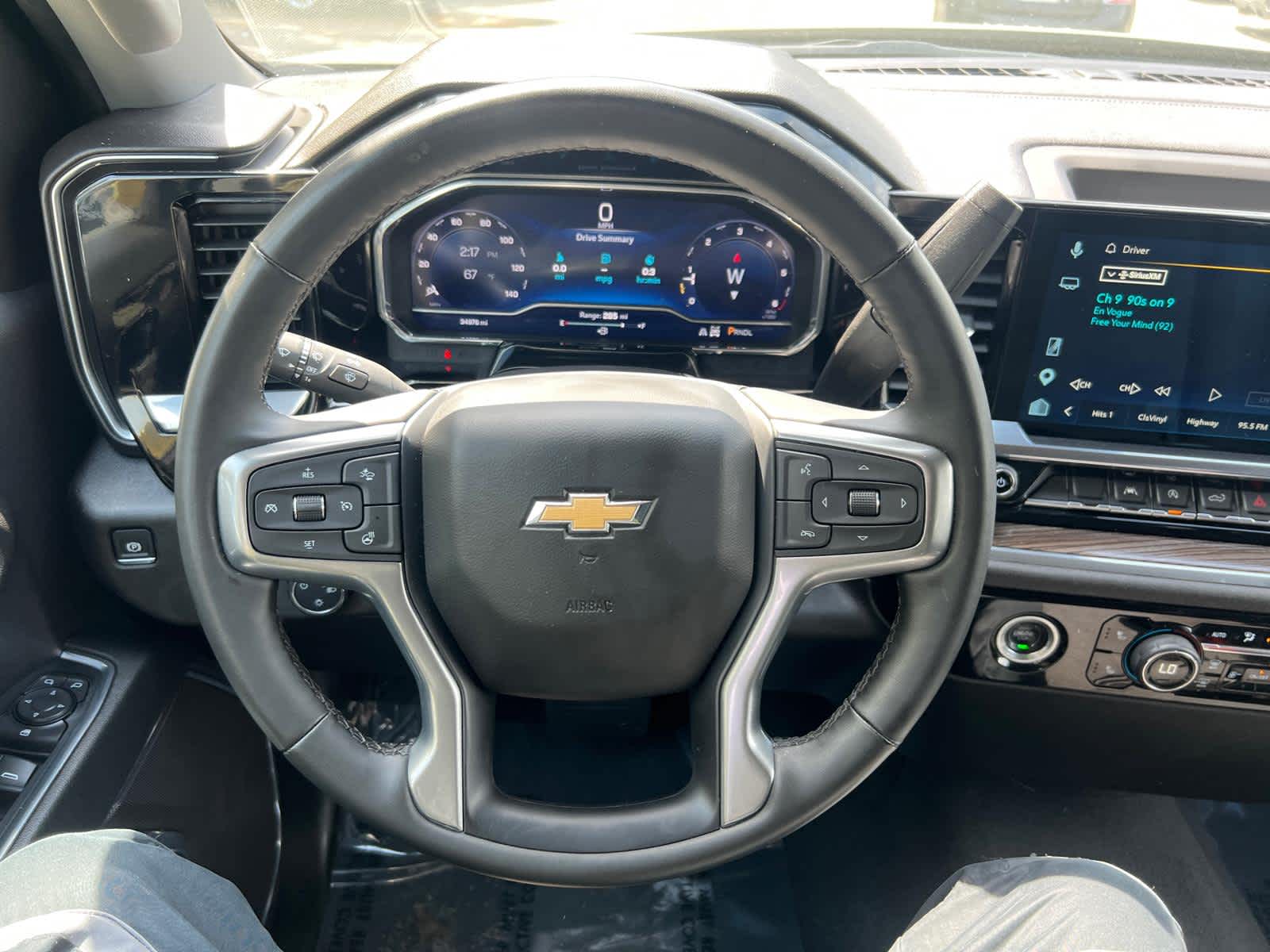 2024 Chevrolet Silverado 1500 LT (2FL)