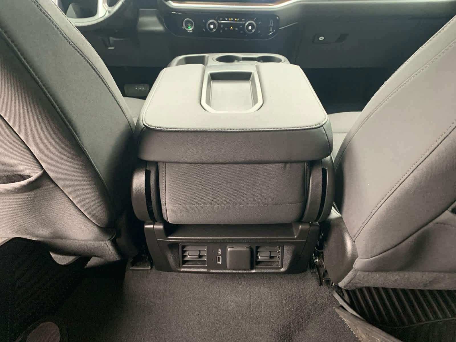 2022 Chevrolet Silverado 1500 LT (2FL)