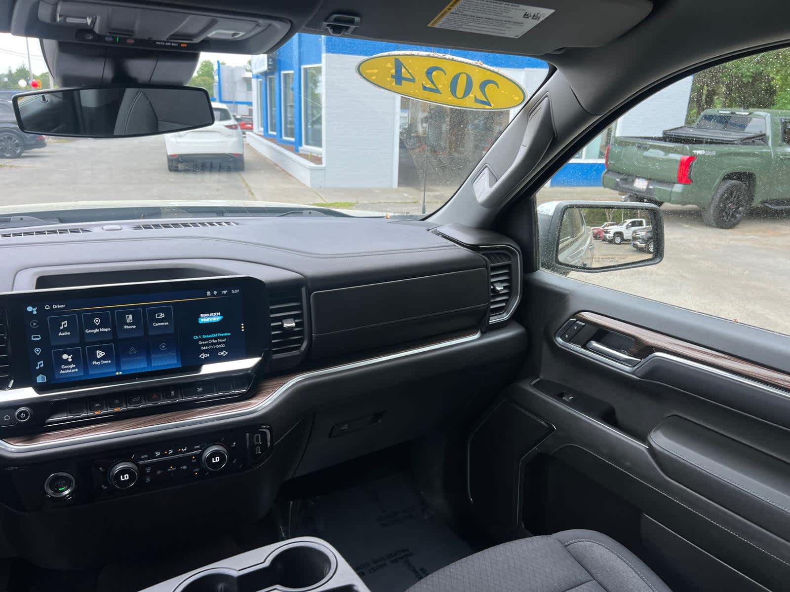 2024 Chevrolet Silverado 1500 LT (2FL)
