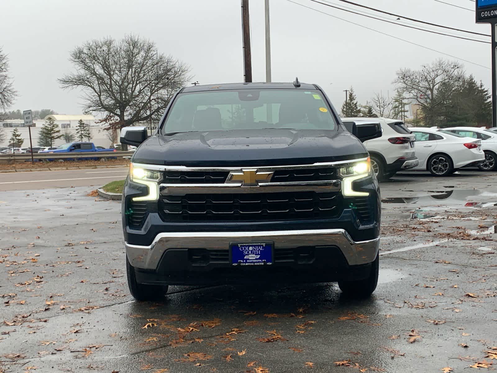 2022 Chevrolet Silverado 1500 LT (2FL)