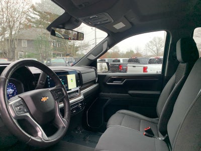 2022 Chevrolet Silverado 1500 LT (2FL)