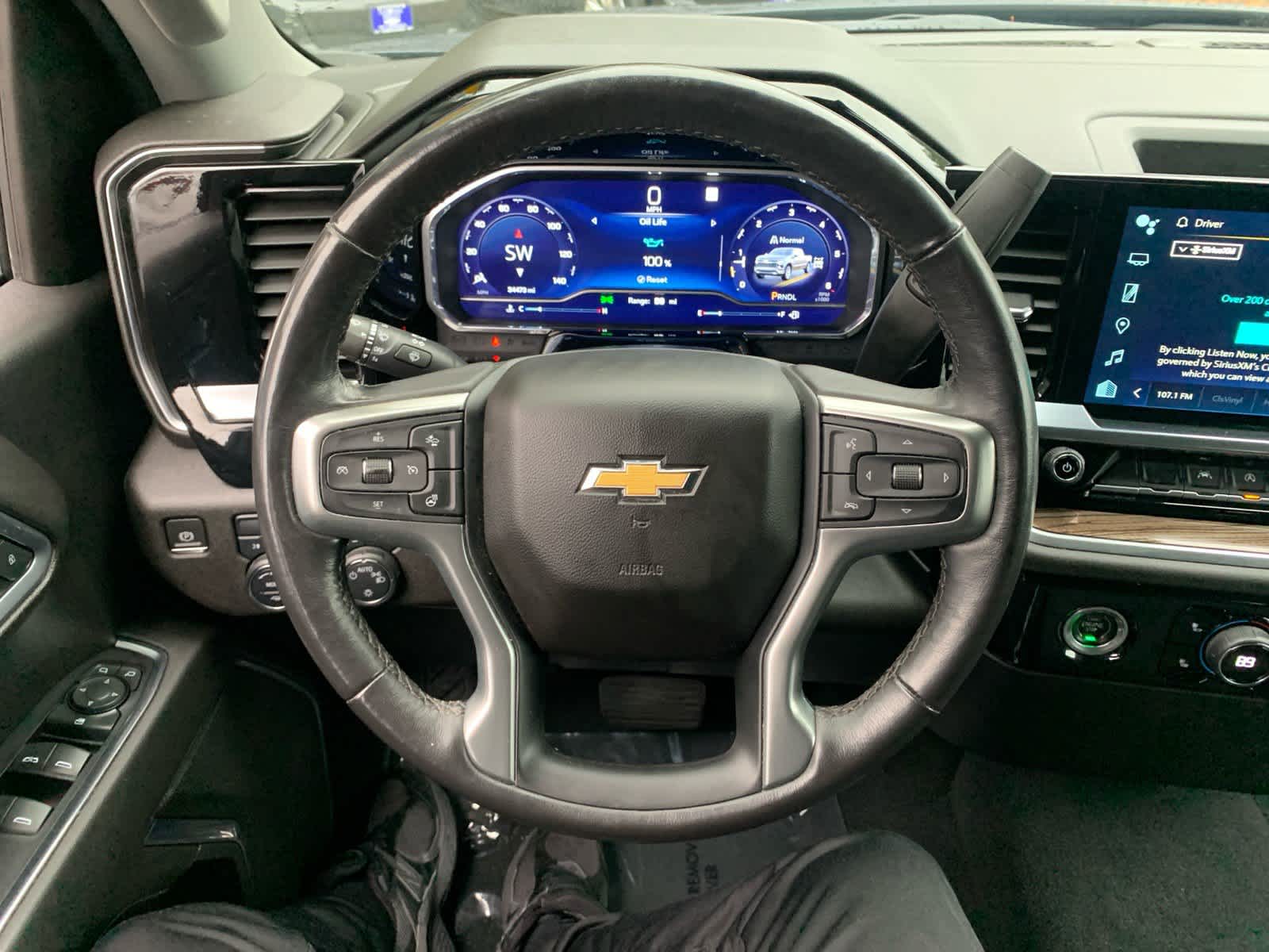 2022 Chevrolet Silverado 1500 LT (2FL)