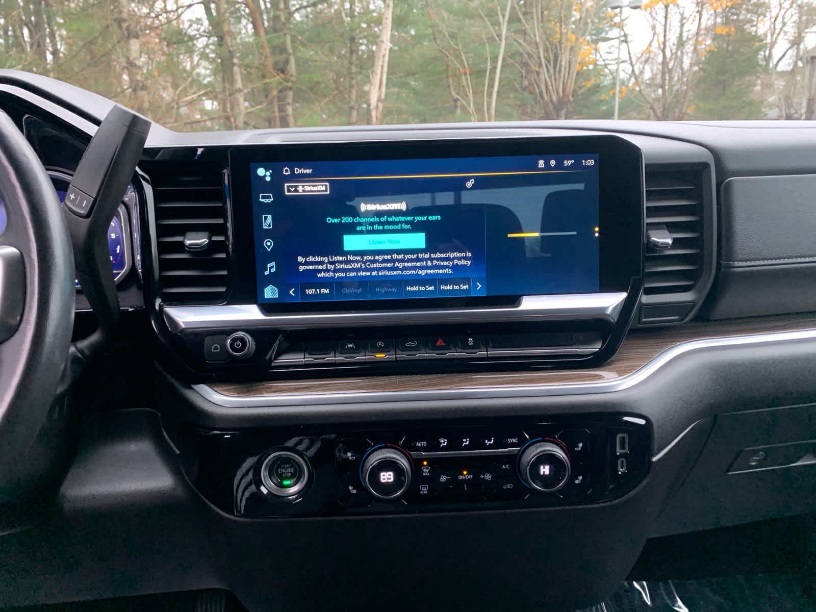 2022 Chevrolet Silverado 1500 LT (2FL)