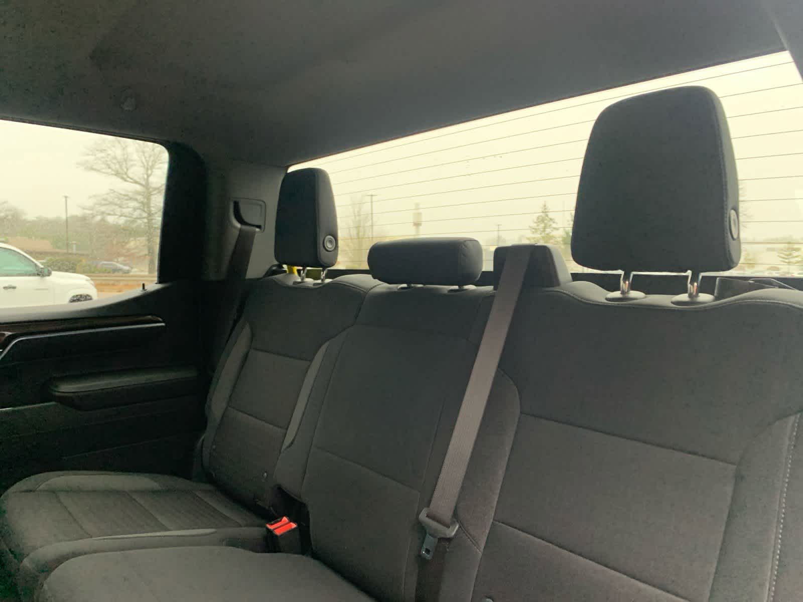 2022 Chevrolet Silverado 1500 LT (2FL)