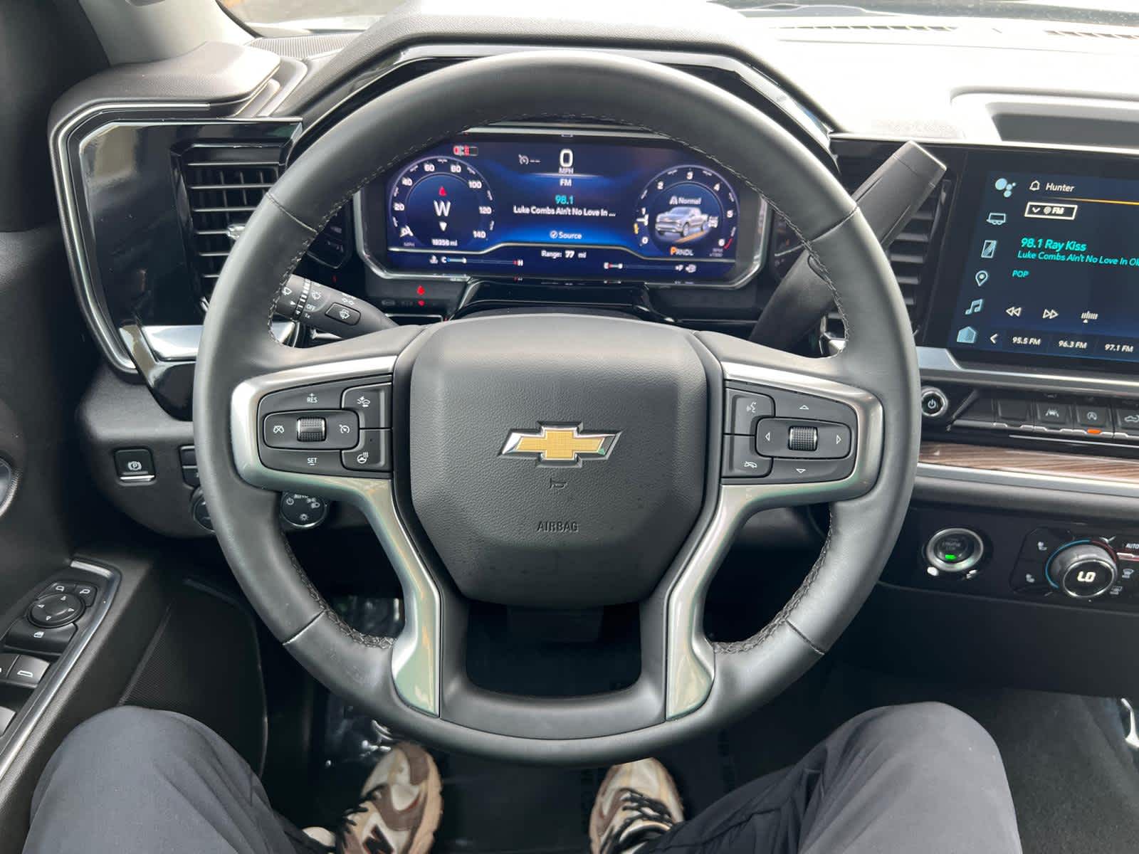 2024 Chevrolet Silverado 1500 LT (2FL)