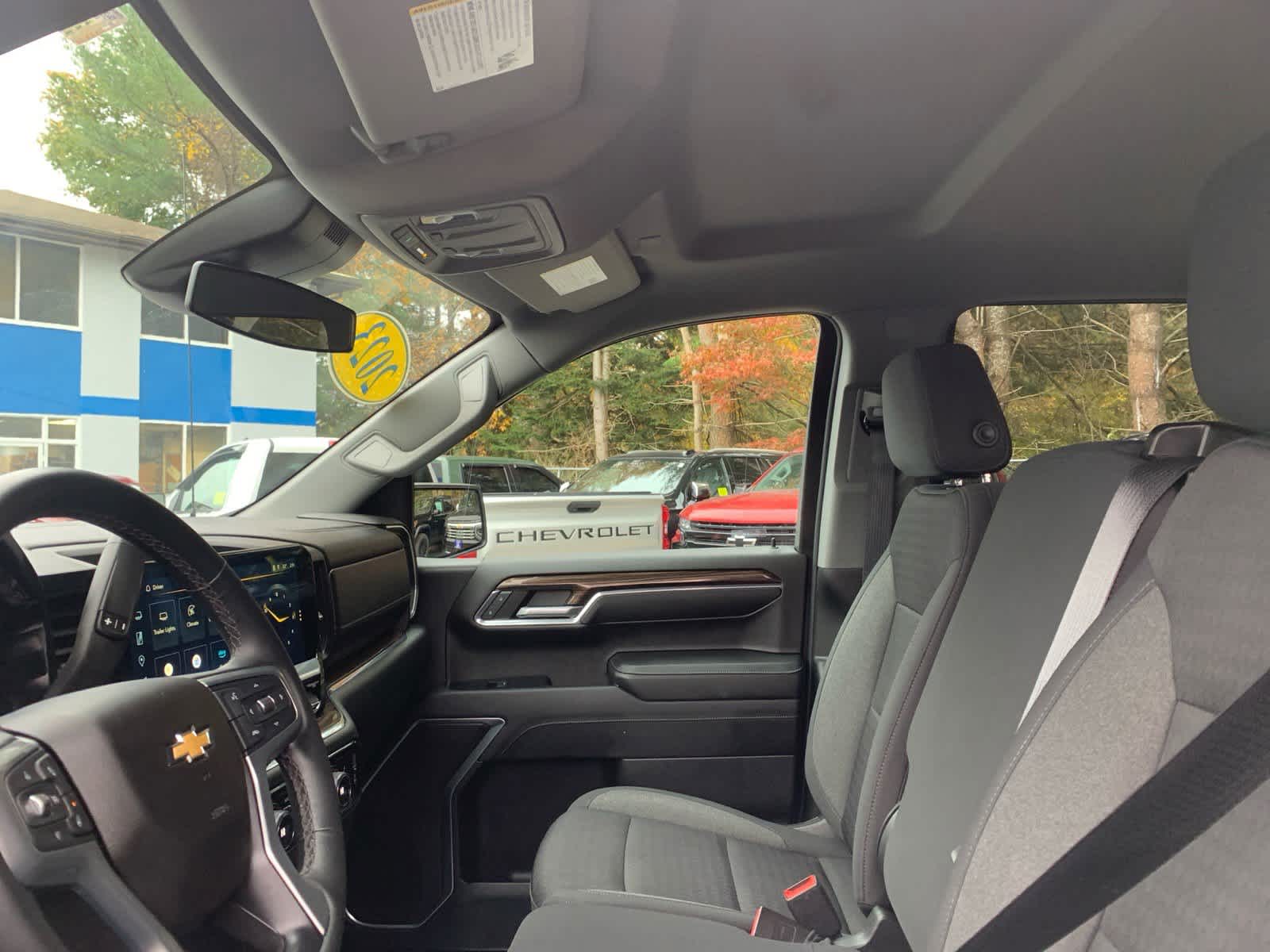 2023 Chevrolet Silverado 1500 LT (2FL)