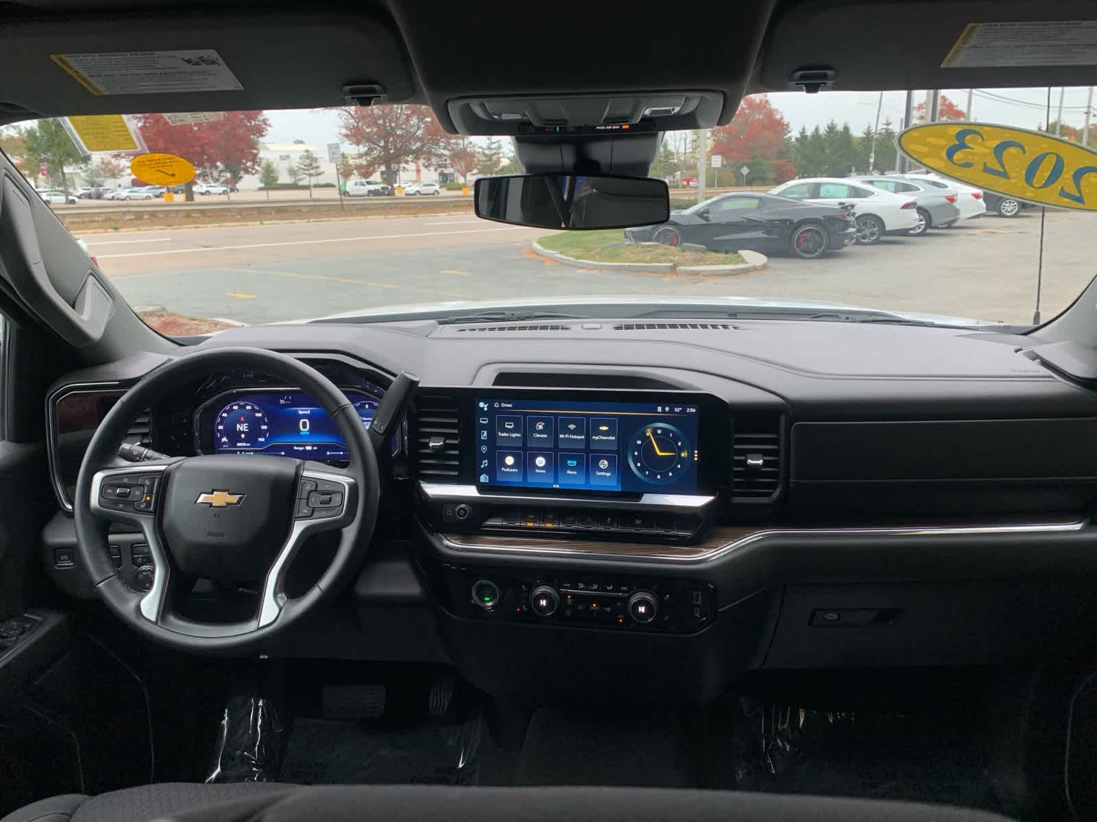 2023 Chevrolet Silverado 1500 LT (2FL)