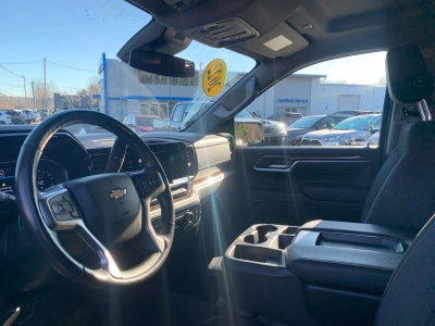 2022 Chevrolet Silverado 1500 LT (2FL)