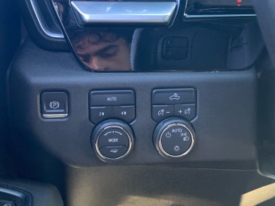 2022 Chevrolet Silverado 1500 LT (2FL)