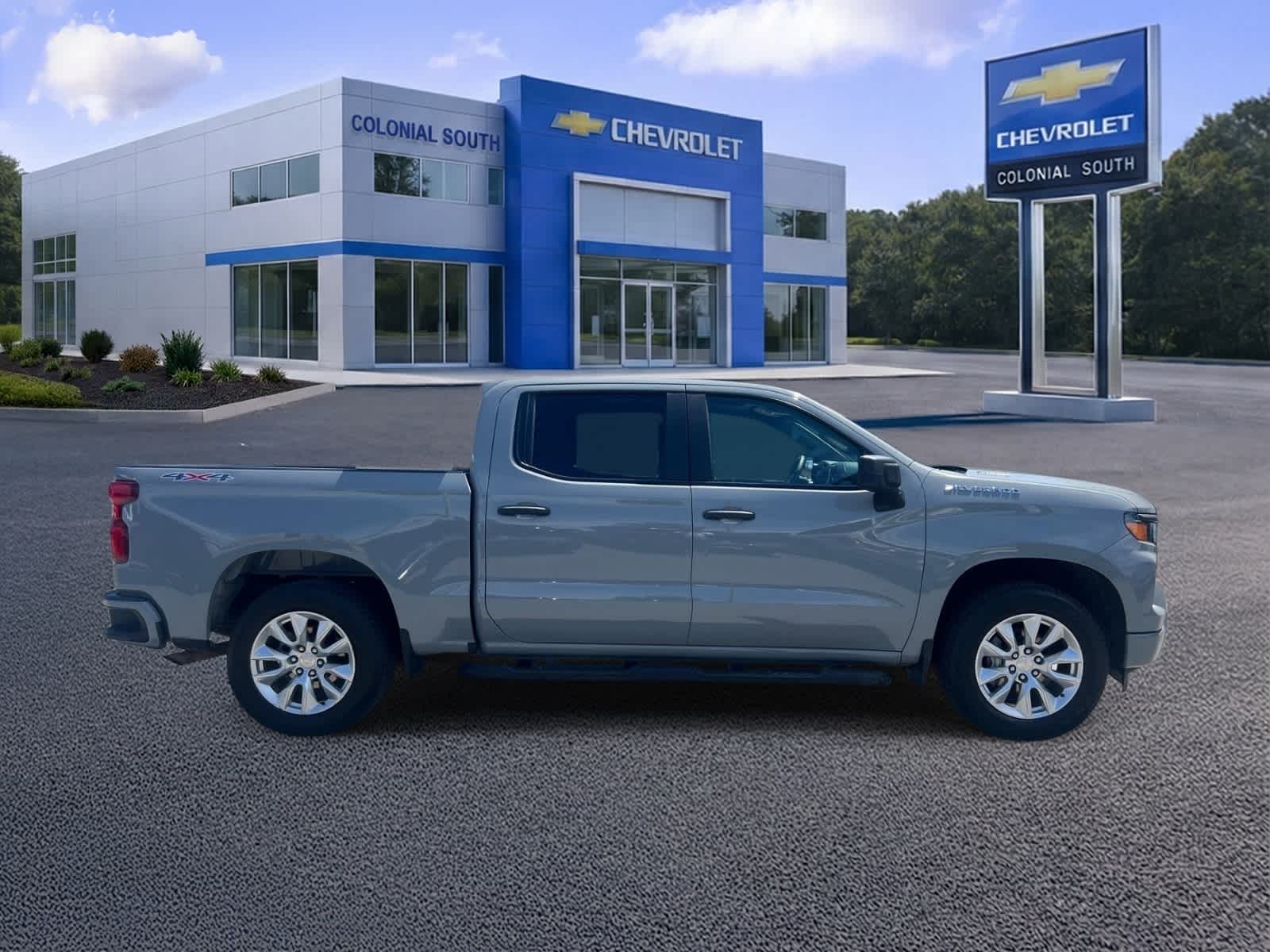 2025 Chevrolet Silverado 1500 Custom