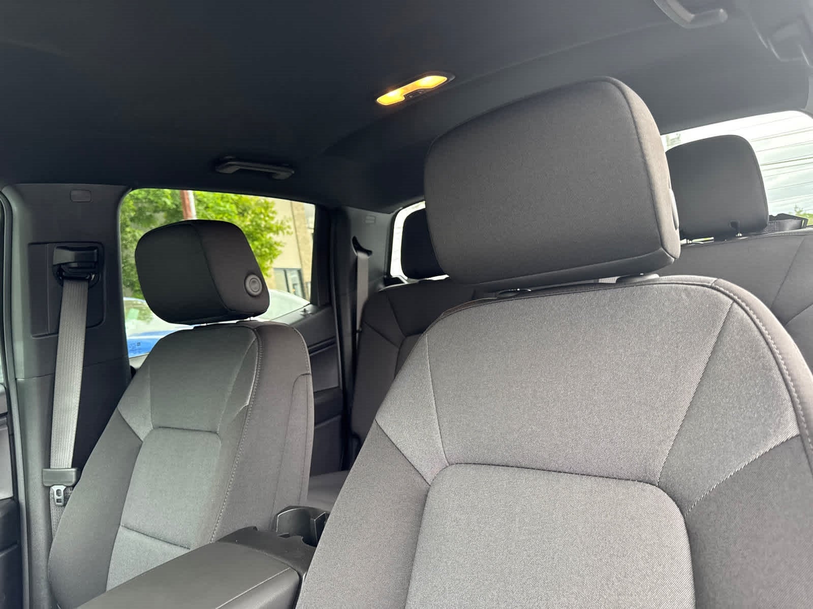 2025 Chevrolet Colorado WT/LT