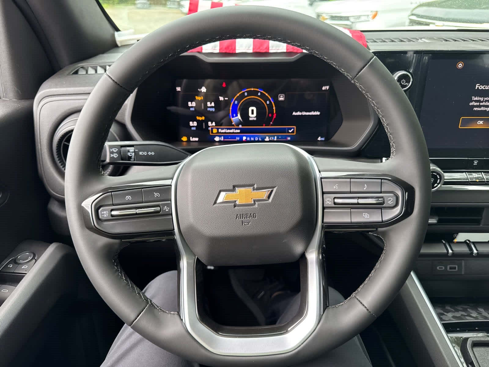 2025 Chevrolet Colorado WT/LT