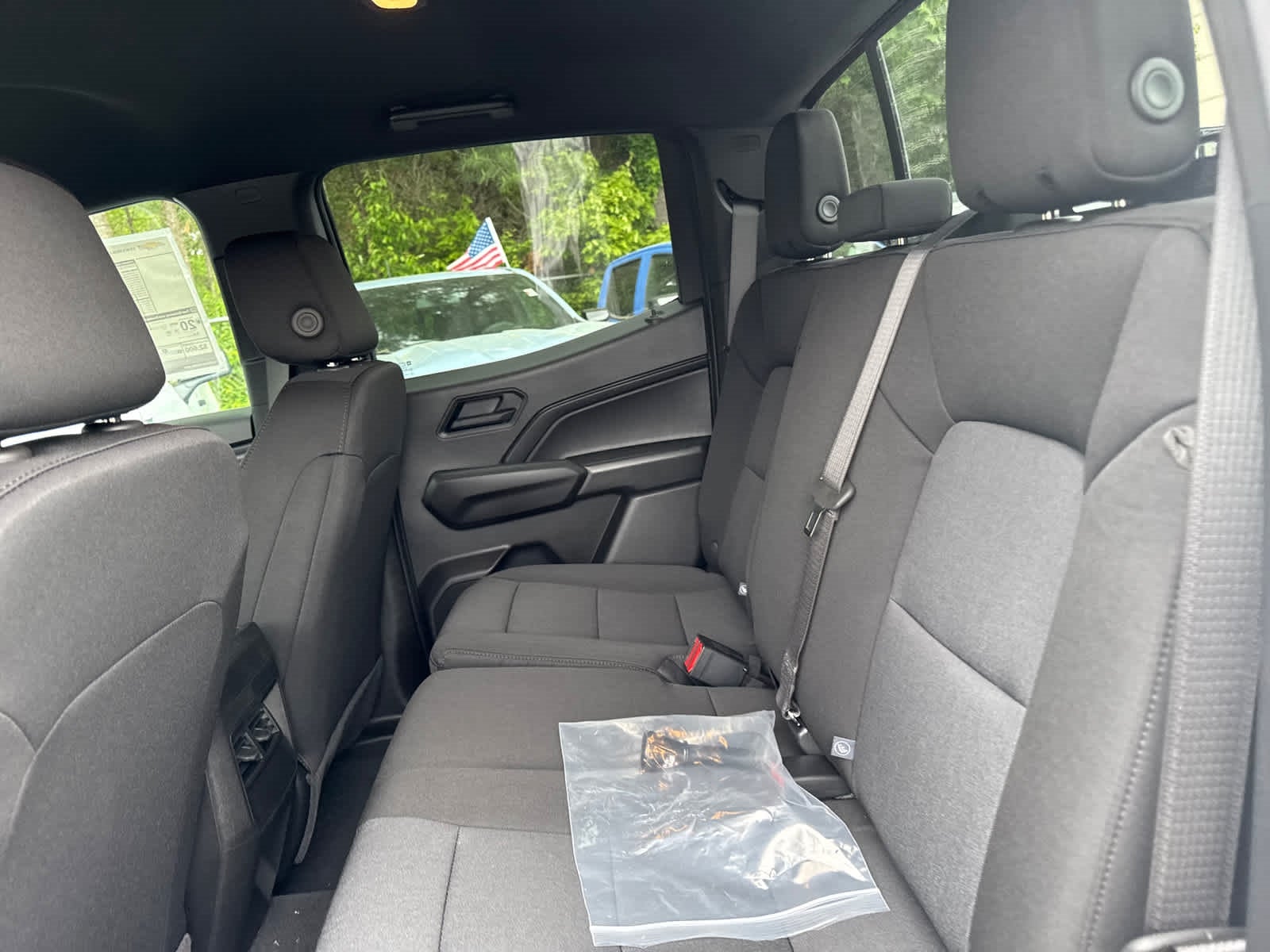 2025 Chevrolet Colorado WT/LT