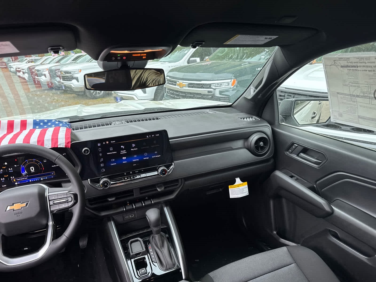 2025 Chevrolet Colorado WT/LT