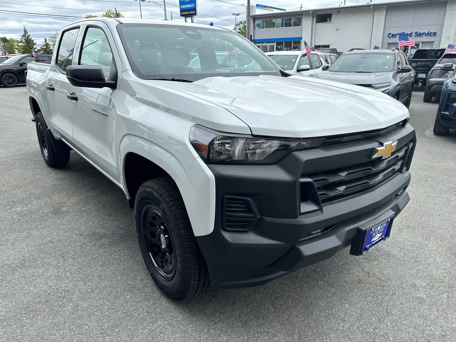 2025 Chevrolet Colorado WT/LT